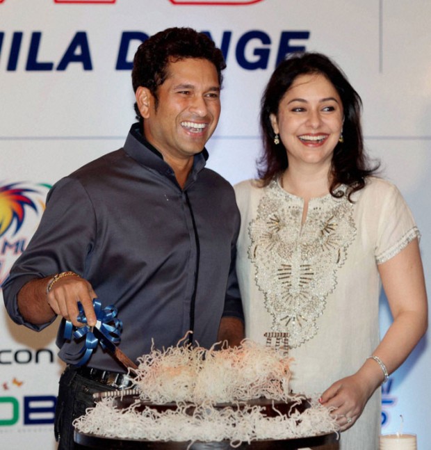 Sachin Tendulkar with his Wife Anjali
